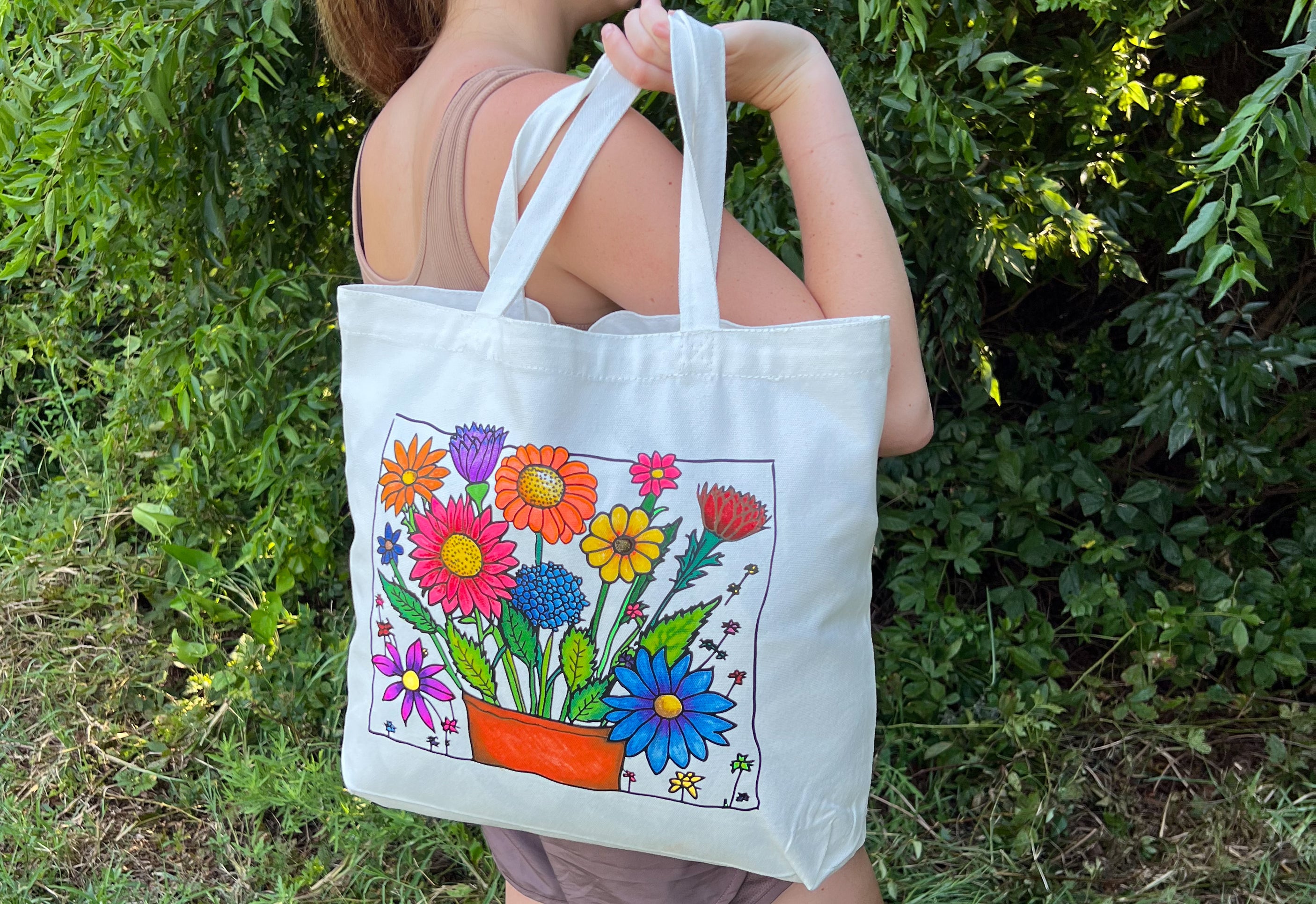 Color Your Own Tote Bag - Flower Design - Tote Bag and Fabric Marking ...